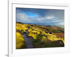 Stanage Edge, Peak District National Park, Derbyshire, England-Alan Copson-Framed Photographic Print