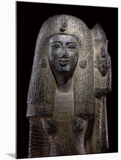 Standard Bearing Statue of Queen Nefertari, New Kingdom, C.1290-1224 Bc-Egyptian 19th Dynasty-Mounted Giclee Print