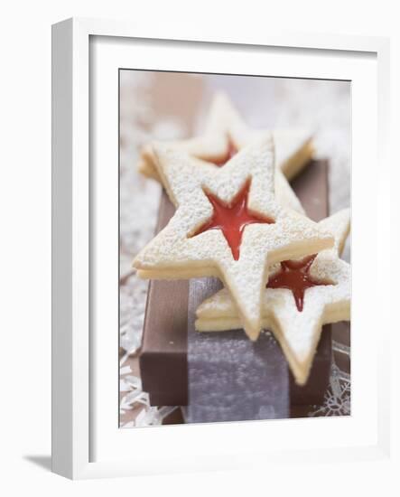 Star-Shaped Jam Biscuits with Icing Sugar (Christmas)-null-Framed Photographic Print