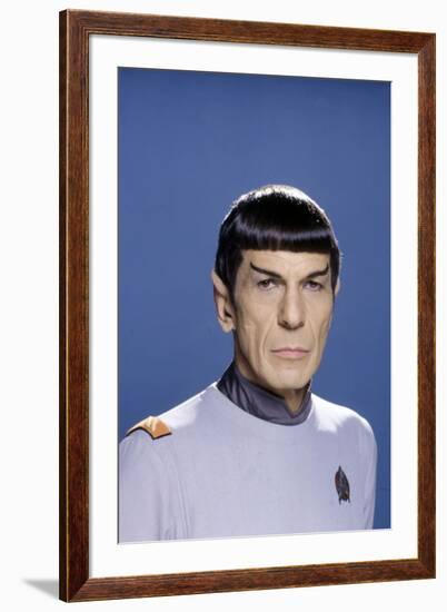 Star Trek, le film (Star Trek: The Motion Picture) by Robert Wise with Leonard Nimoy, 1979 (photo)-null-Framed Photo