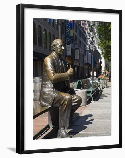 Statue in Quincy Market, Boston, Massachusetts, New England, USA-Amanda Hall-Framed Photographic Print