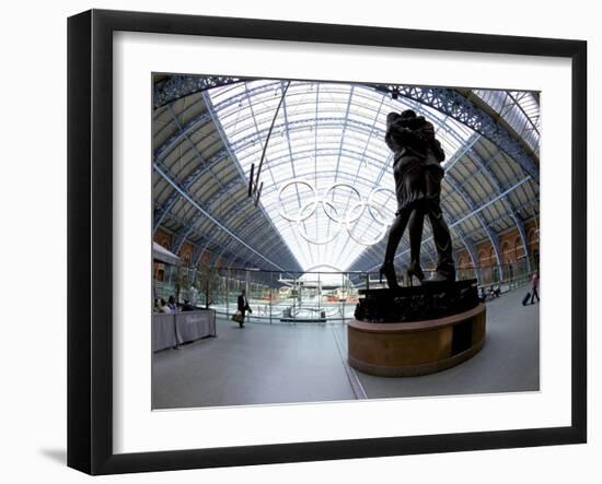 Statue Meeting Place by Paul Day, St. Pancras Railway Station, London, England, UK-Peter Barritt-Framed Photographic Print