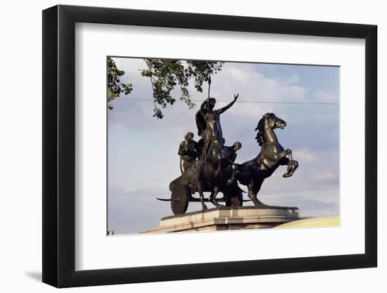 Statue of Boadicea, Westminster, London, England, United Kingdom-Walter Rawlings-Framed Photographic Print