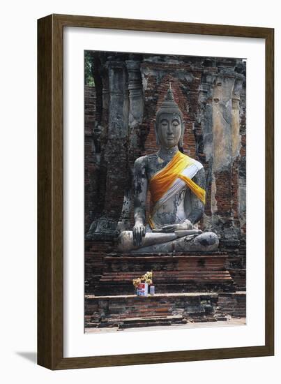 Statue of Buddha, Wat Mahathat, Ayutthaya (Unesco World Heritage List, 1991), Bangkok, Thailand-null-Framed Premium Giclee Print