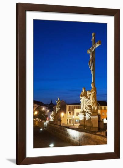 Statue of Crucified Jesus Christ on Kamenny Most-Richard Nebesky-Framed Photographic Print
