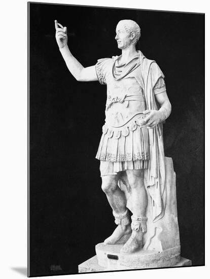 Statue of Julius Caesar-Philip Gendreau-Mounted Photographic Print