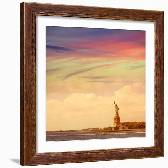 Statue of Liberty New York American Symbol USA US-holbox-Framed Photographic Print