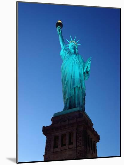 Statue of Liberty-Kurt Freundlinger-Mounted Photographic Print