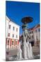 Statue of Lovers (Suudlevad Tudengid), Town Hall Square (Raekoja Plats), Tartu-Nico Tondini-Mounted Photographic Print