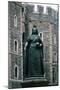 Statue of Queen Victoria, Windsor Castle-null-Mounted Giclee Print