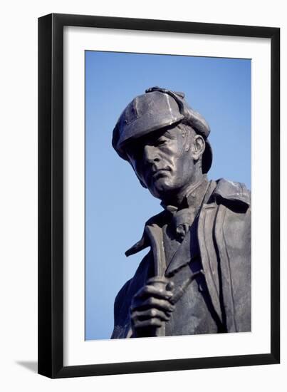 Statue of Sherlock Holmes-Germain Boffrand-Framed Giclee Print
