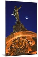 Statue on Catedral Metropolitana in Santiago-Jon Hicks-Mounted Photographic Print