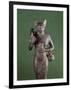 statuette de la déesse Bastet tenant le panier, l'égide et le sistre-null-Framed Giclee Print