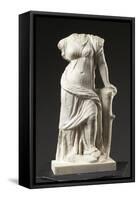 Statuette fragmentaire acéphale: Aphrodite et Eros-null-Framed Stretched Canvas