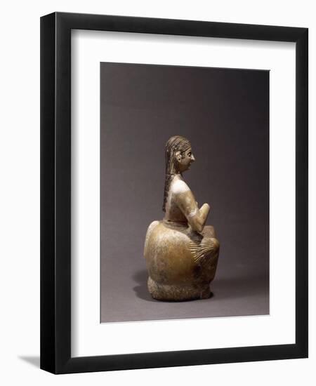 Statuette of 'Great Singer' Ur-Nanshe, Circa 2500 B.C., from Mari, Tell Hariri-null-Framed Giclee Print