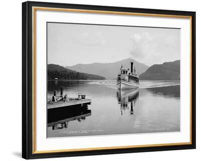 Steamboat Doris,ships,docks,Lake Placid,Adirondack Mountains,New York,NY,1902 