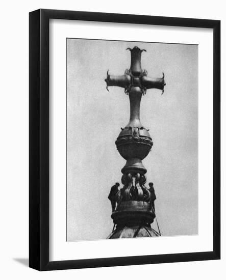 Steeplejacks on the Summit of St Paul's Cathedral, London, 1926-1927-null-Framed Giclee Print
