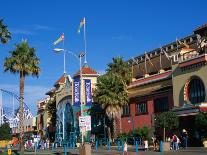 Santa Cruz Beach Boardwalk and Seaside Amusement Centre, Santa Cruz, California, USA-Stephen Saks-Framed Photographic Print