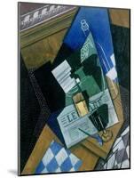 Still Life with Water Bottle, Bottle and Fruit Dish, 1915-Juan Gris-Mounted Giclee Print