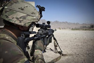 U.S. Army Sniper Pulls Security Using an Mk14 Enhanced Battle Rifle