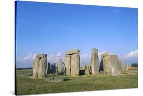 Stonehenge, Wiltshire, England, UK-Charcrit Boonsom-Stretched Canvas