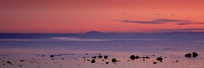 https://imgc.allpostersimages.com/img/posters/stones-on-the-beach-snaefellsjokull-snaefellsnes-peninsula-iceland_u-L-P19YSH0.jpg?artPerspective=n