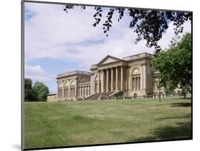 Stowe House, Stowe Landscaped Gardens, Buckinghamshire, England, United Kingdom-David Hunter-Mounted Photographic Print