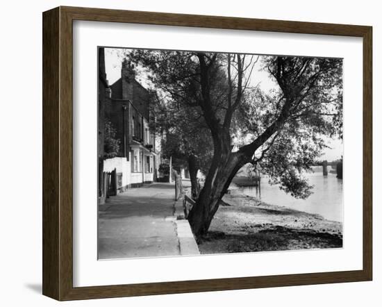 Strand-On-The-Green-Fred Musto-Framed Photographic Print