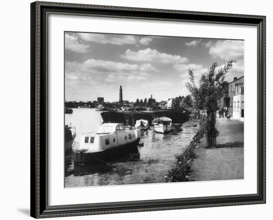 Strand-On-The-Green-Fred Musto-Framed Photographic Print