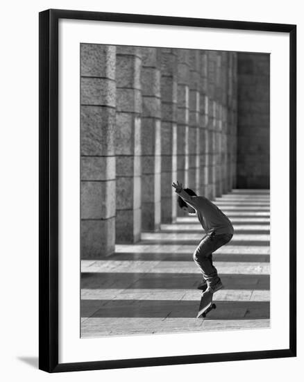 Street Dancer-Fulvio Pellegrini-Framed Photographic Print