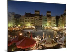 Street Performers, Cafes and Stalls at Dusk, Old Town Square (Rynek Stare Miasto), Warsaw, Poland-Gavin Hellier-Mounted Photographic Print