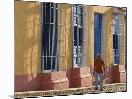 Street Scene in Trinidad, Cuba-Peter Adams-Mounted Photographic Print