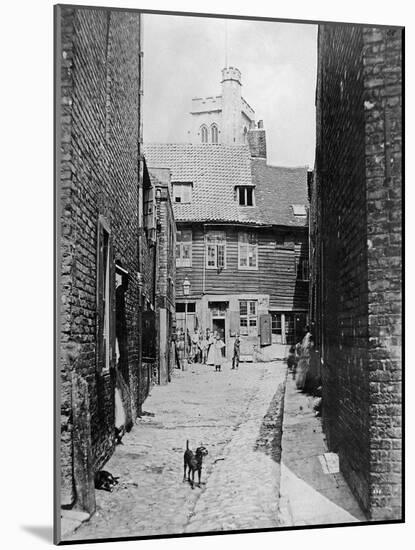 Street Scene in Victorian London-null-Mounted Giclee Print