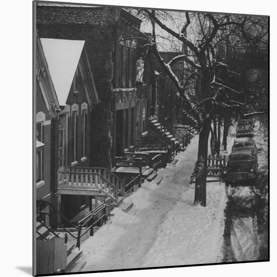 Street Scenes in the Slum Area of Chicago, Showing Tenement Houses and Dilapidated Buildings-null-Mounted Photographic Print