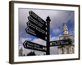 Street Sign, City of Cardiff, Glamorgan, Wales, United Kingdom-Duncan Maxwell-Framed Photographic Print