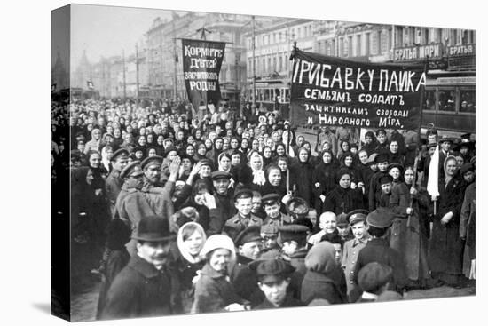 Striking Putilov Workers on the First Day of the February Revolution, St Petersburg, Russia, 1917-null-Stretched Canvas