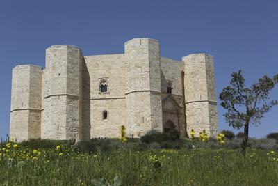 Castel Del Monte, Octagonal Castle, Built for Emperor Frederick Ii in the 1240S, Apulia, Italy