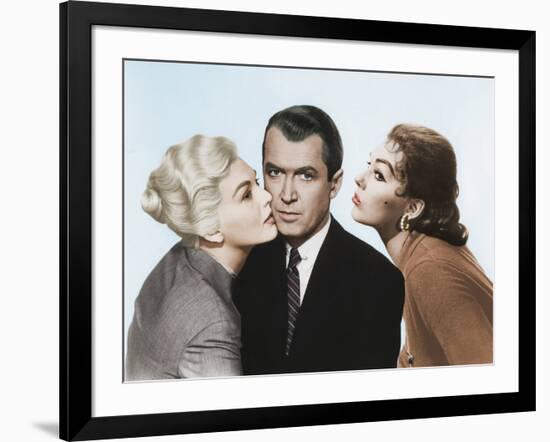 Sueurs Froides VERTIGO by AlfredHitchcock with James Stewart and Kim Novak, 1958 (photo)-null-Framed Photo