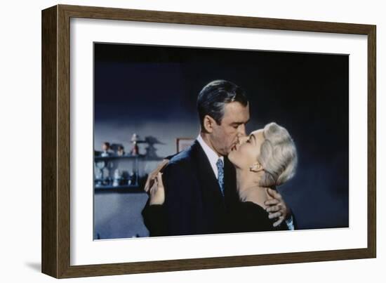 Sueurs Froides VERTIGO by AlfredHitchcock with James Stewart and Kim Novak, 1958 (photo)-null-Framed Photo