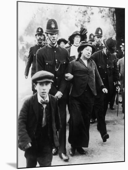 Suffragettes Being Arrested Near Buckingham Palace-null-Mounted Photographic Print