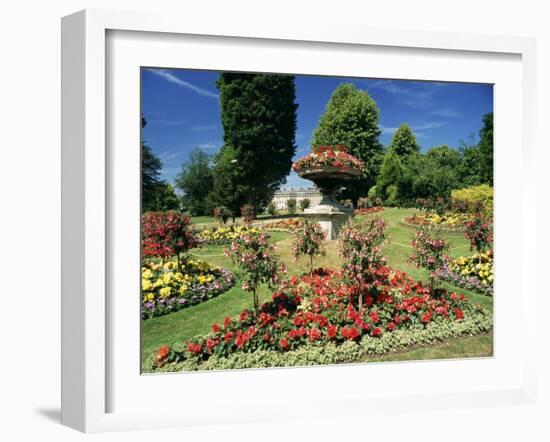 Summer Bedding, with the Royal Crescent Behind, Bath, Avon (Somerset), England-Chris Nicholson-Framed Photographic Print