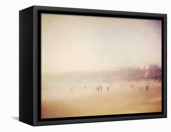 Summer Dreams-Doug Chinnery-Framed Stretched Canvas