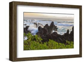 Sunrise at Laupahoehoe Beach Park, Hamakua Coast, Big Island, Hawaii-Stuart Westmorland-Framed Photographic Print