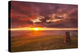 Sunrise on Great Ridge, Mam Tor, Hope Valley, Peak District National Park, Derbyshire-Neale Clark-Stretched Canvas