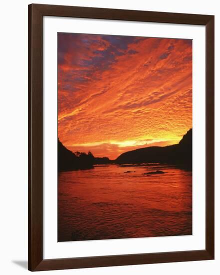 Sunrise on the Potomac River, Loundon County, Virginia, USA-Charles Gurche-Framed Photographic Print