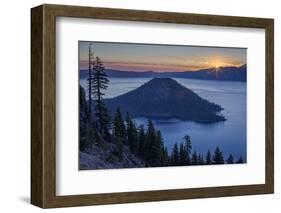 Sunrise over Crater Lake and Wizard Island-James-Framed Photographic Print