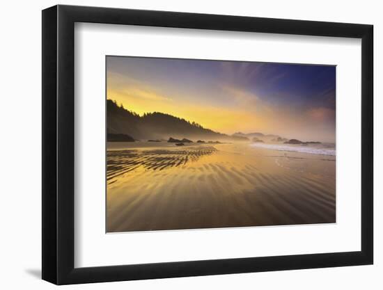 Sunrise over Crescent Beach, Oregon Coast, Pacific Ocean, Pacific Northwest-Craig Tuttle-Framed Photographic Print
