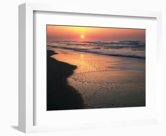 Sunrise over Outer Banks, Cape Hatteras National Seashore, North Carolina, USA-Scott T^ Smith-Framed Photographic Print