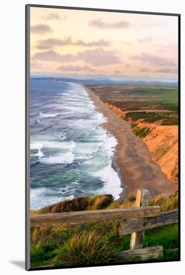 Sunset along Pt Reyes Seashore, San Francisco with oceans breaking along the California coast-David Chang-Mounted Photographic Print