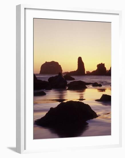 Sunset and Seastacks, Bandon Beach, Oregon, USA-Darrell Gulin-Framed Photographic Print